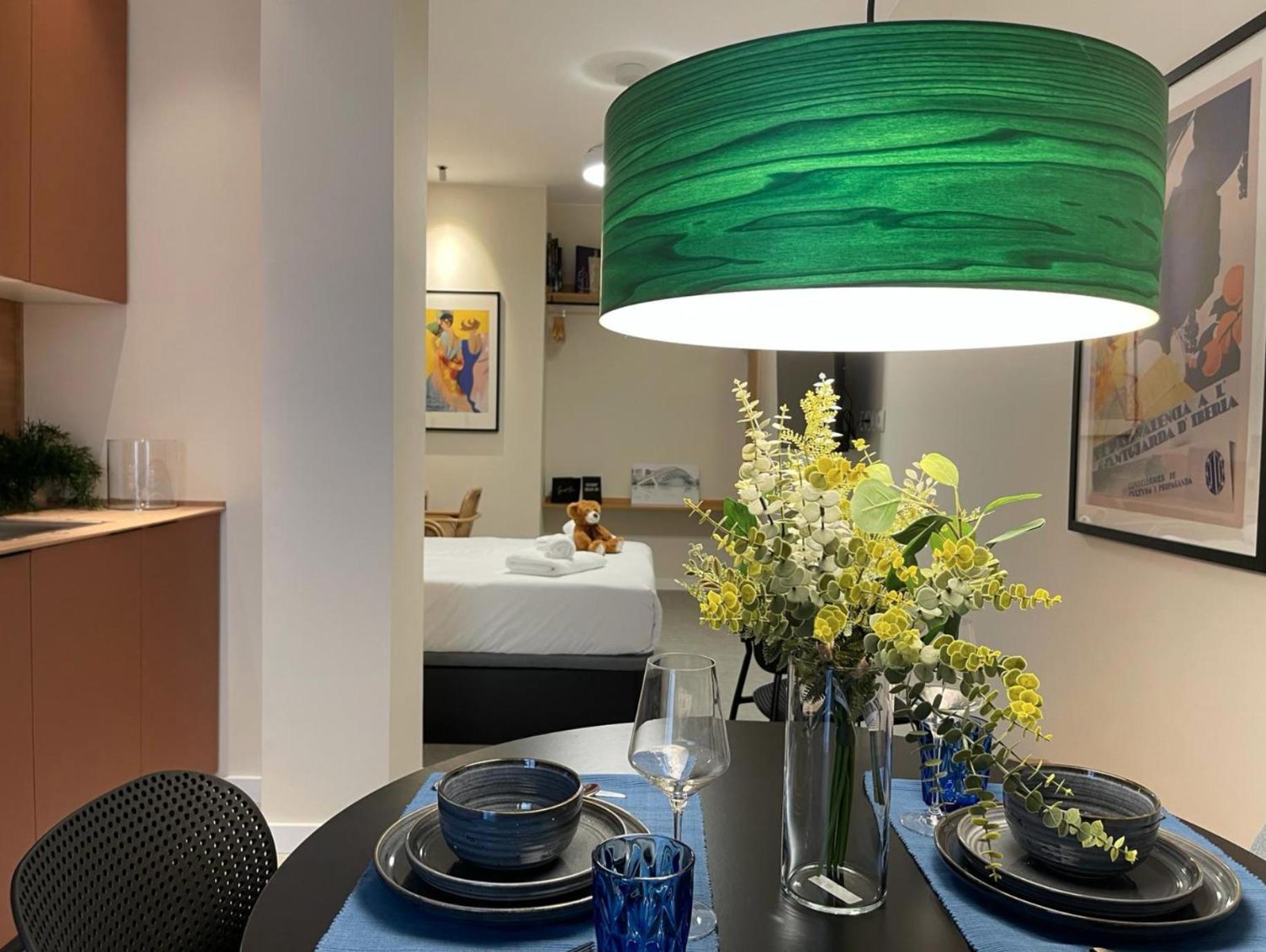 Osito Hub - Duque De Gaeta Apartman Valencia Kültér fotó